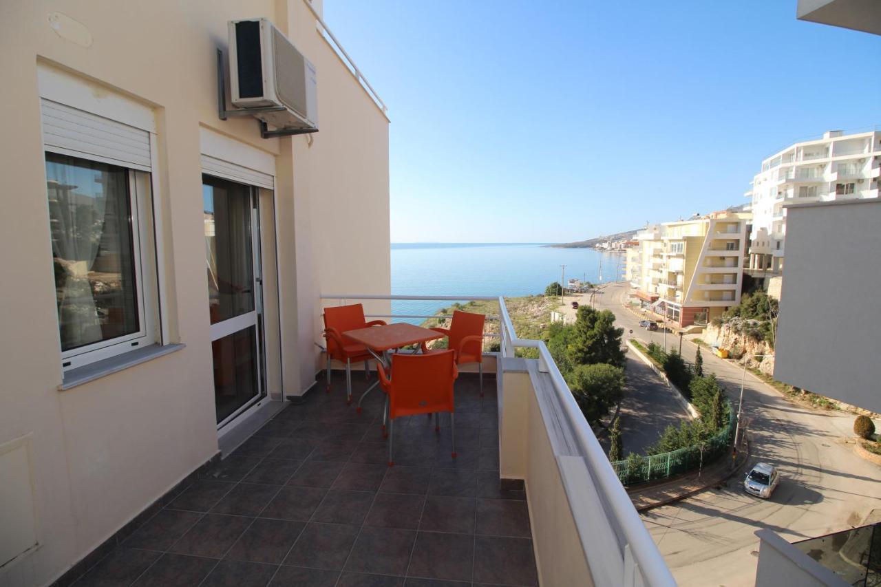 Chill Out Apartment Sarandë Buitenkant foto