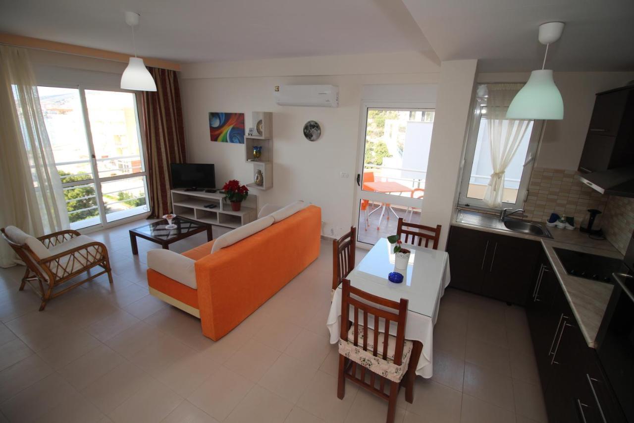 Chill Out Apartment Sarandë Buitenkant foto